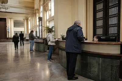 Uruguai obriga aviso sobre risco cambial