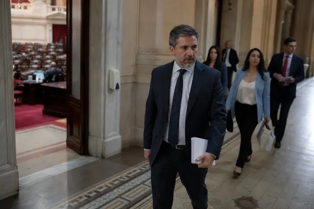 Argentina avanza con tres leyes para finanzas
