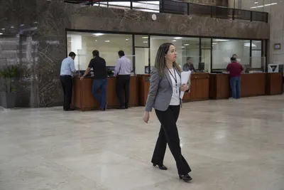 Senado pide otro informe al BCP por préstamos del IPS
